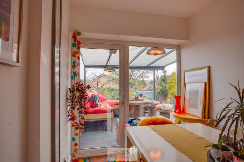 Dining room 12