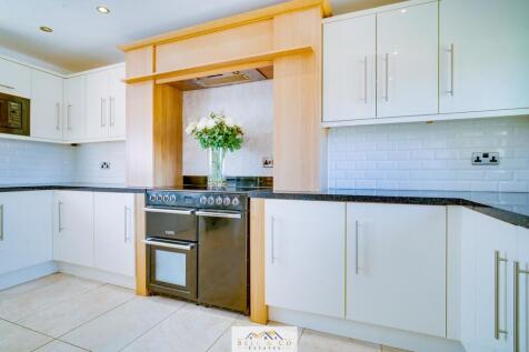 Kitchen Diner  4