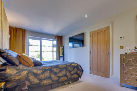 Bedroom 1.2