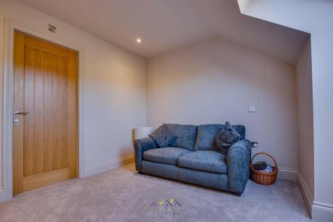 Bedroom 5.2