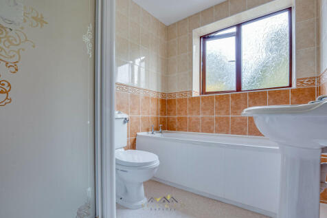 Bathroom 1.1