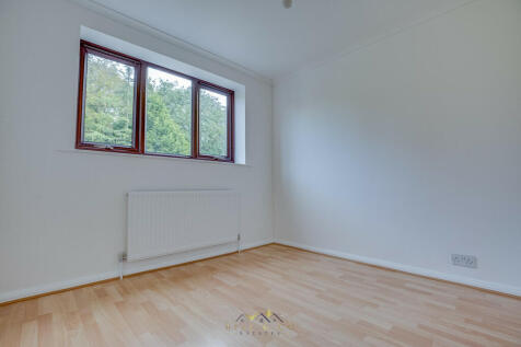 Bedroom 2.1