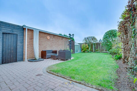 Back garden 1.2