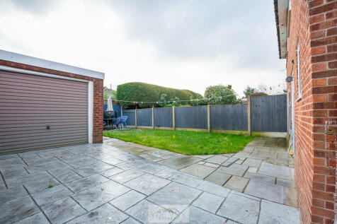 Back garden 1.1