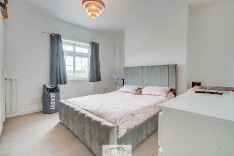 Bedroom 1- 1