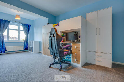 Bedroom 2.1