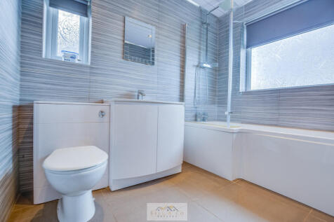 Bathroom 1.1