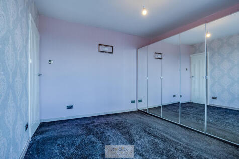 Bedroom 2.2