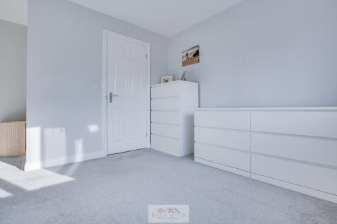 Bedroom 2.1