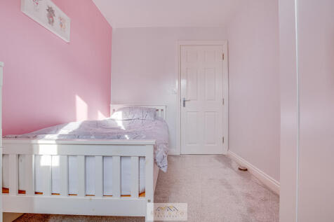 Bedroom 5.2