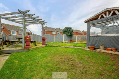 Back garden 1.2