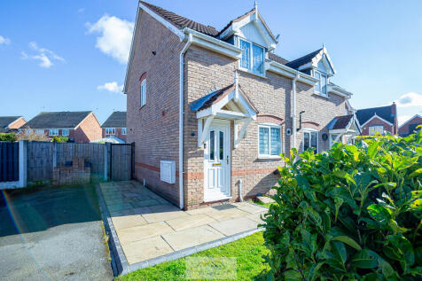 Front of house 1....