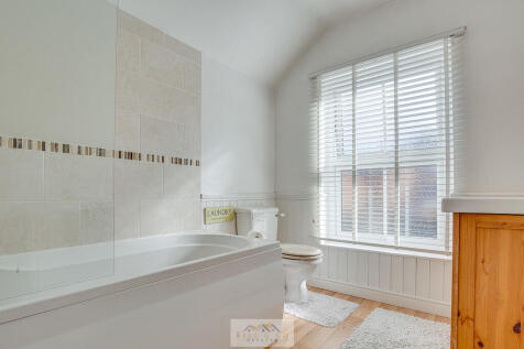 Bathroom 1.1
