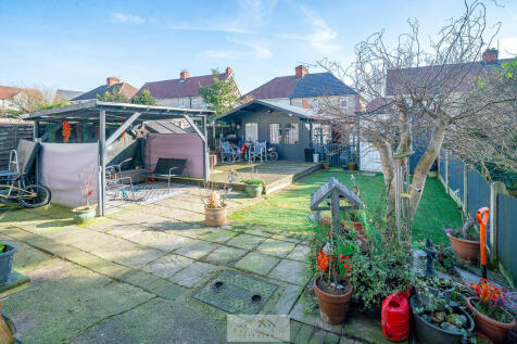 Back garden 1.1