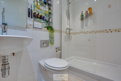Bathroom 1.1