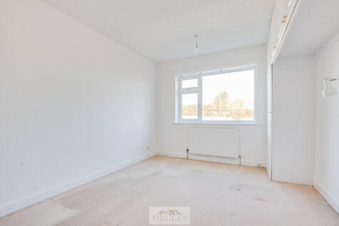 Bedroom 2.2