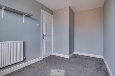 Bedroom 2.3