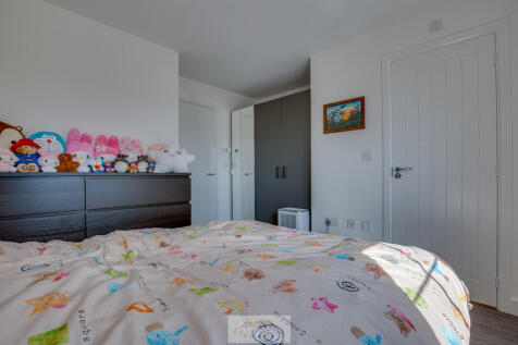 Bedroom 1.2