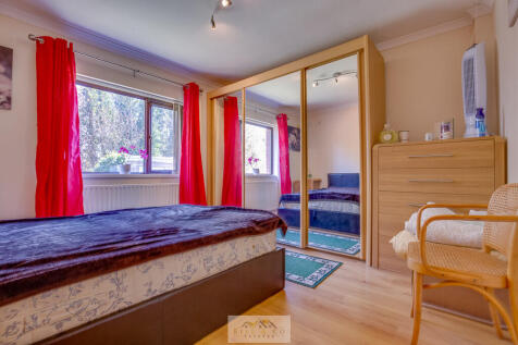 Bedroom 1.1