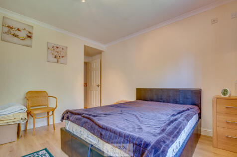 Bedroom 1.3