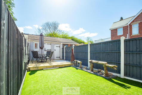 Back garden 1.2