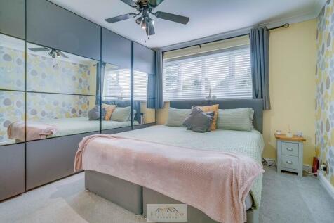 Bedroom 1.1