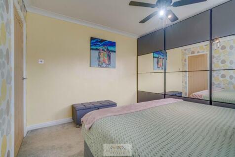 Bedroom 1.2