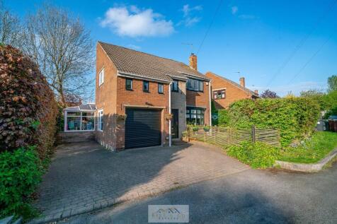 Front of house 1....