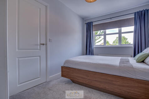 Bedroom 1.1