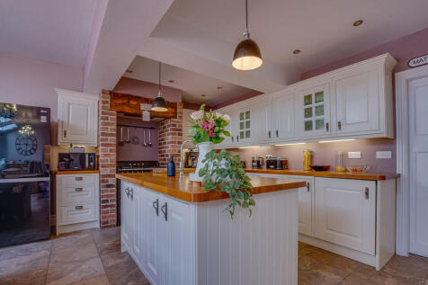 Kitchen_Diner 1.7