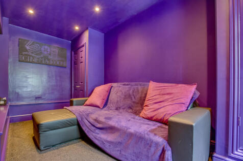 Cinema room 1.2