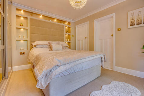 Bedroom 1.3