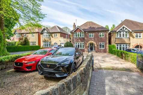 Front of house 1....