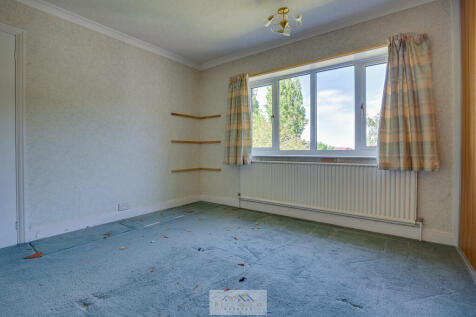 Bedroom 1.2