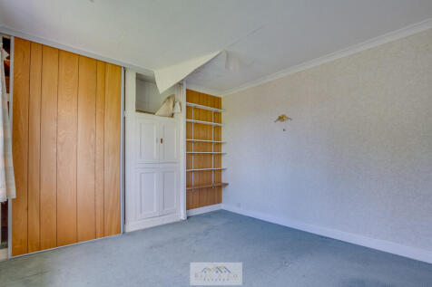 Bedroom 2.2