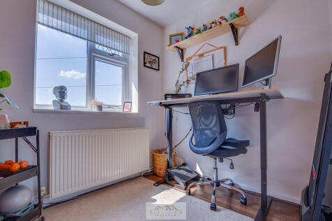 Bedroom 3.1