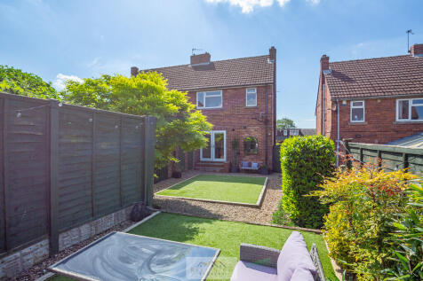Back garden 1.5
