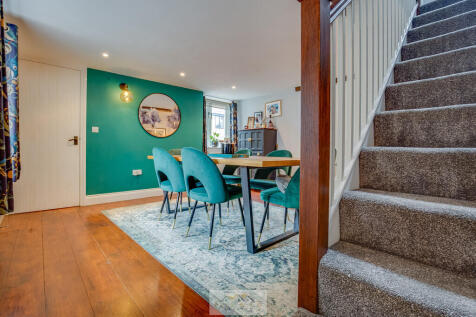 Dining room 1.4