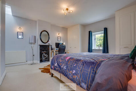 Bedroom 1.1