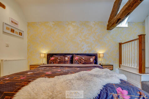 Master bedroom 1....