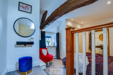 Master bedroom 1....
