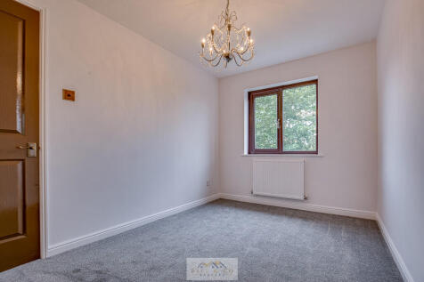Bedroom 2.2