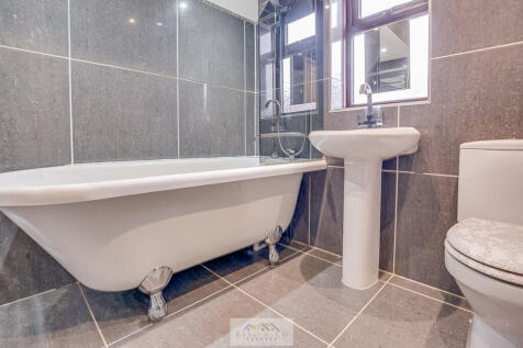 Bathroom 1.1