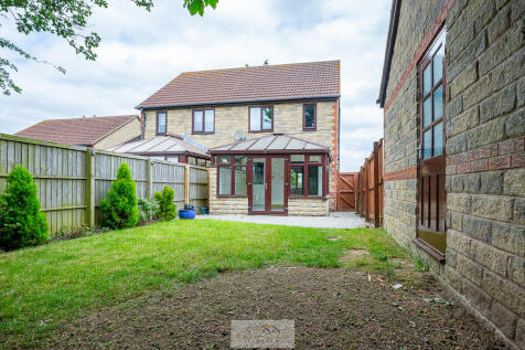 Back garden 1.2