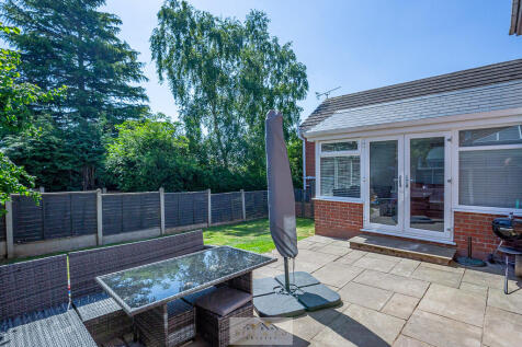 Back garden 1.1