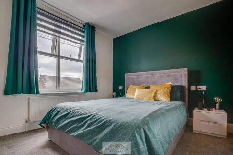 Bedroom 1.1