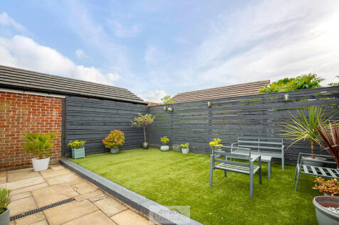 Bacxk garden 1.4