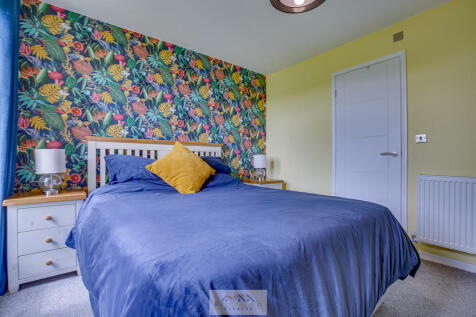 Bedroom 1.3