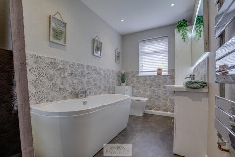 Bathroom 1.1