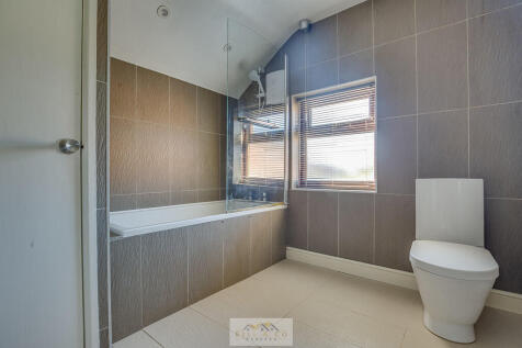 Bathroom 1.1